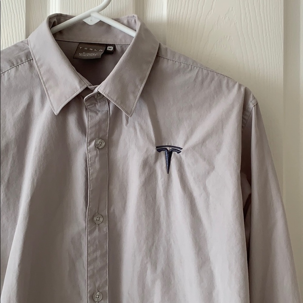 Men’s Tesla dress shirt
